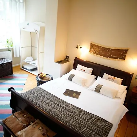 Sahara Guest house